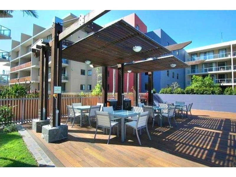 2049/1 Ocean Street, Burleigh Heads QLD 4220
