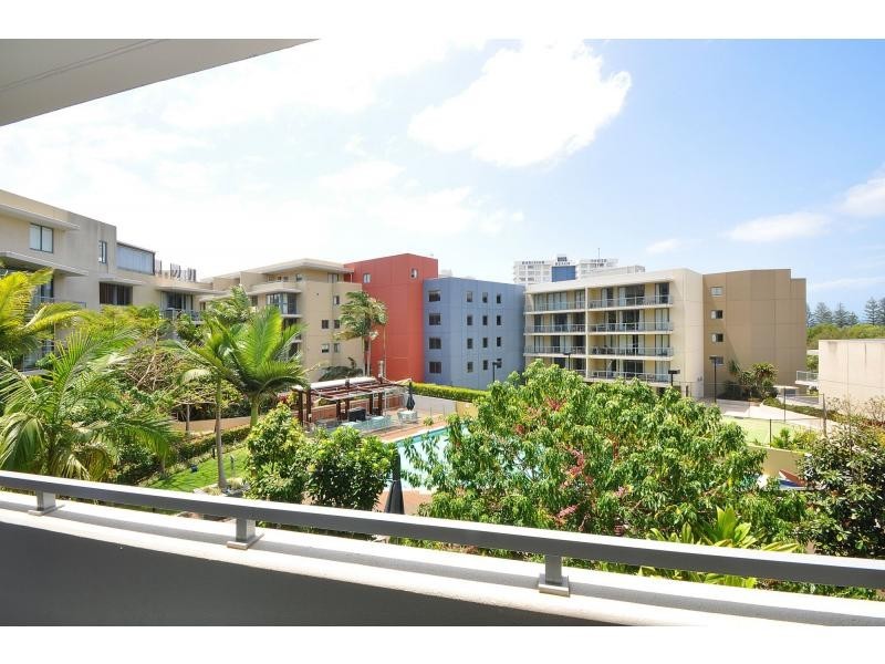 2049/1 Ocean Street, Burleigh Heads QLD 4220