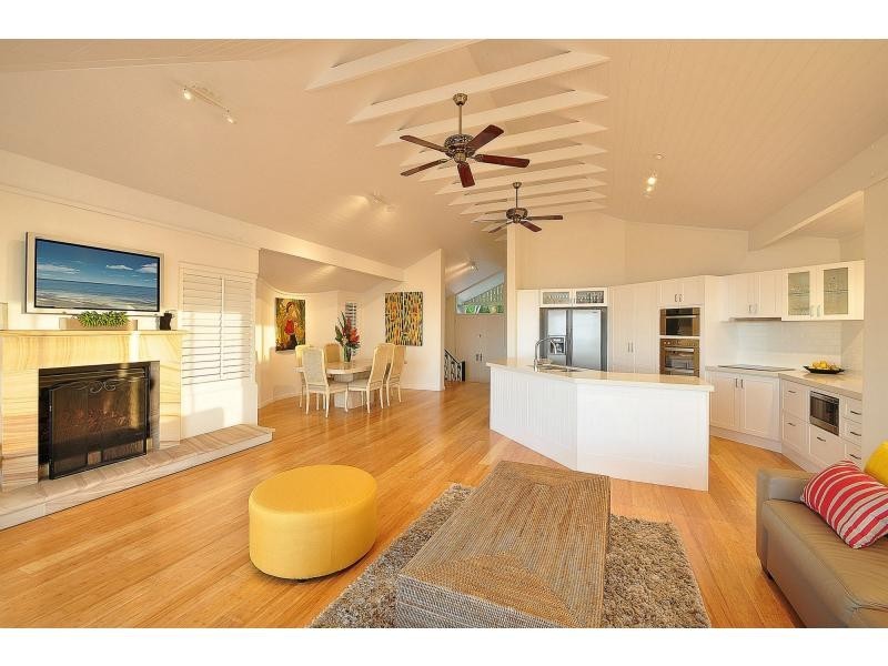 119 George Street, Burleigh Heads QLD 4220