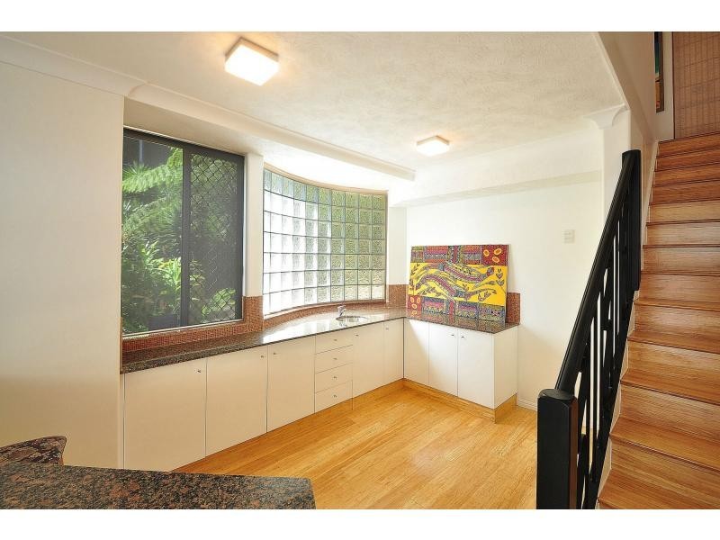 119 George Street, Burleigh Heads QLD 4220