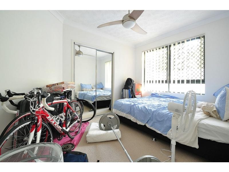 5/6 Fifth Avenue, Burleigh Heads QLD 4220