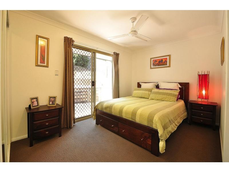 2/7 Kingia Court, Burleigh Heads QLD 4220