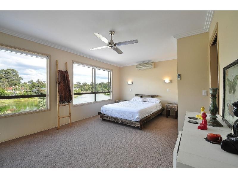 1/7 Marks Drive, Varsity Lakes QLD 4227