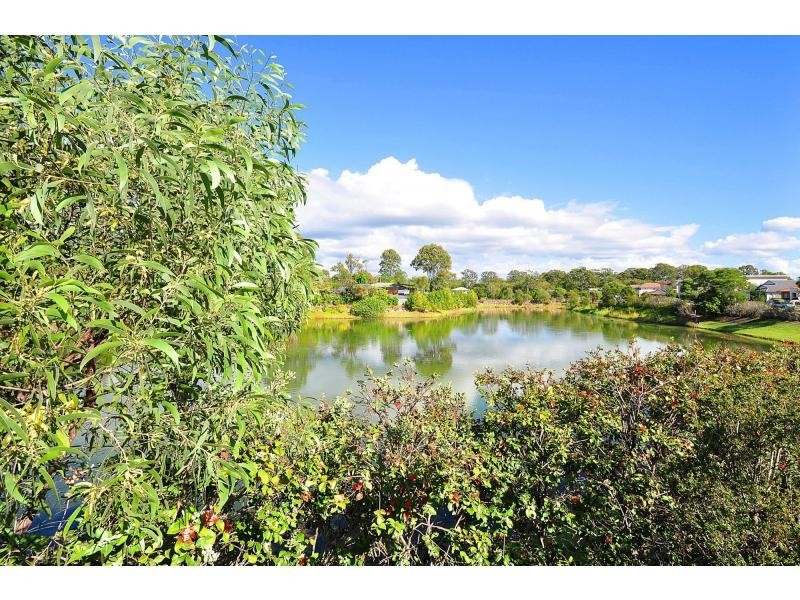 1/7 Marks Drive, Varsity Lakes QLD 4227