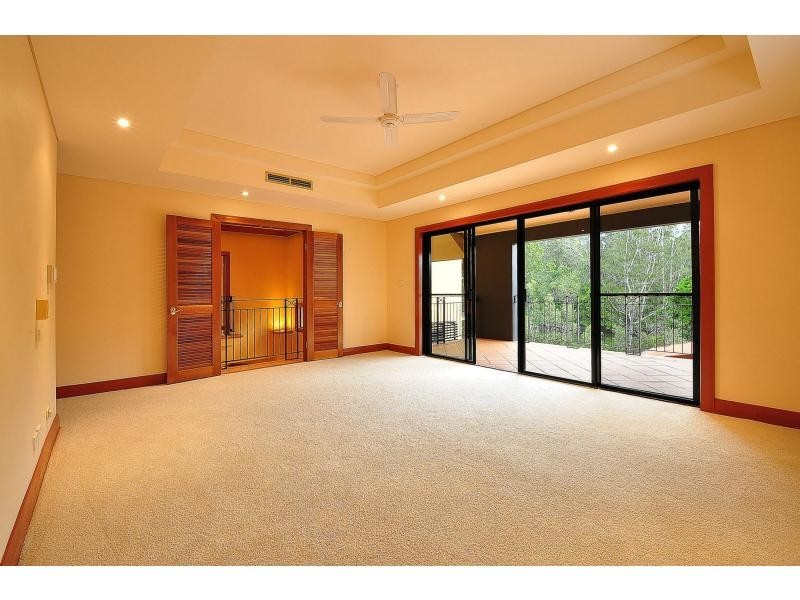 29 Kentia Court, Elanora QLD 4221