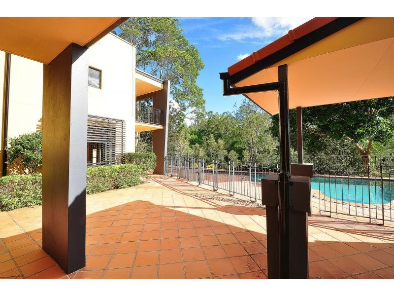 29 Kentia Court, Elanora QLD 4221