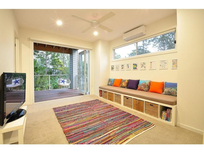 202A Ocean Parade, Burleigh Heads QLD 4220