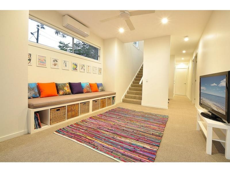 202A Ocean Parade, Burleigh Heads QLD 4220