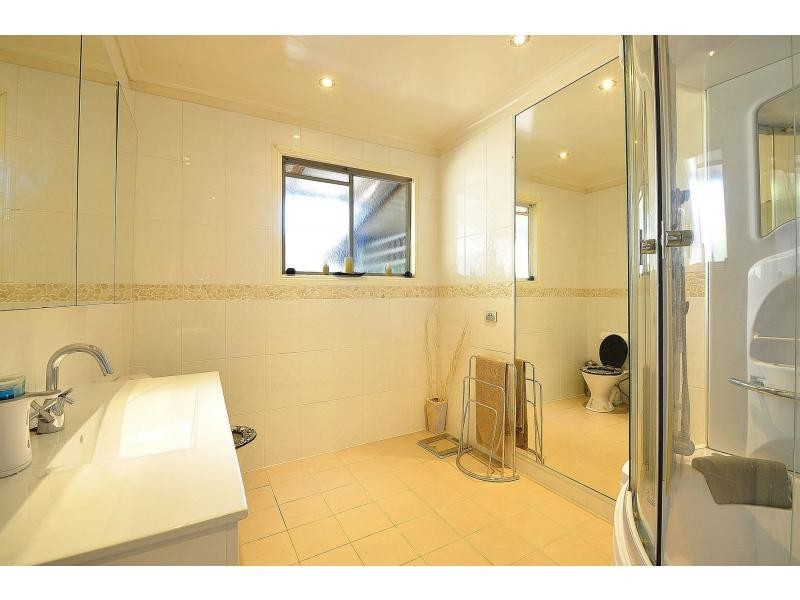 7 Fenton Drive, Tallebudgera QLD 4228