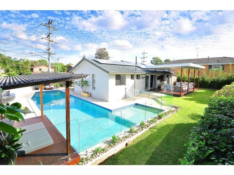 37 Burleigh Street, Burleigh Heads QLD 4220