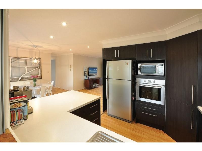 37 Burleigh Street, Burleigh Heads QLD 4220