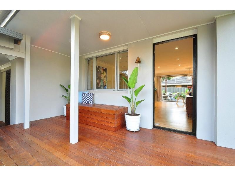 37 Burleigh Street, Burleigh Heads QLD 4220