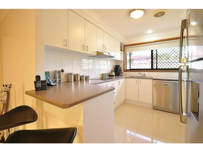 42 Cottesloe Drive, Robina QLD 4226