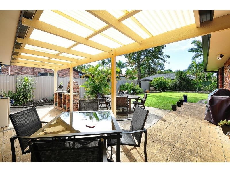 42 Cottesloe Drive, Robina QLD 4226