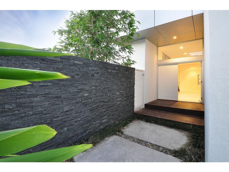 15 Gilgandra Close, Reedy Creek QLD 4227