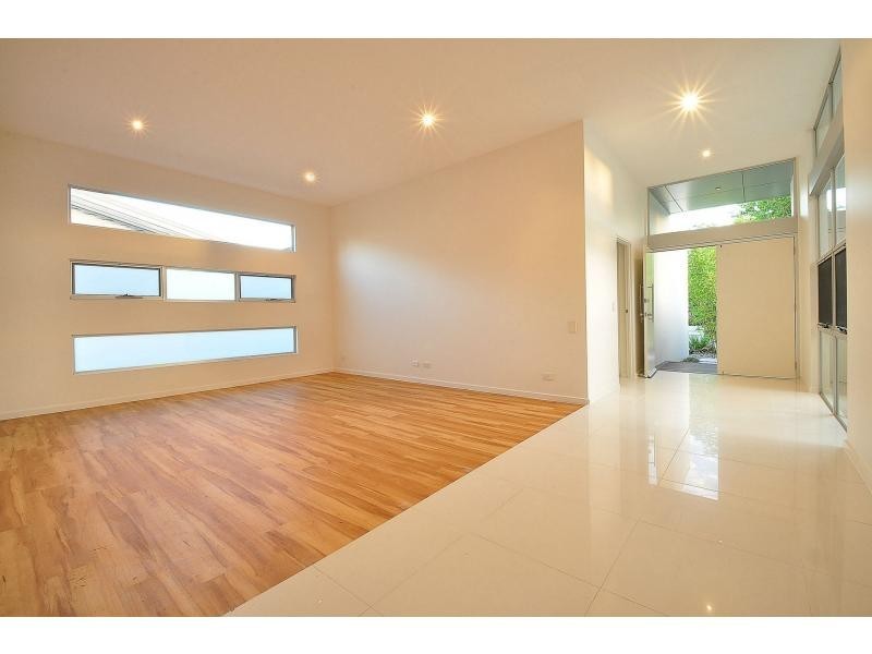 15 Gilgandra Close, Reedy Creek QLD 4227