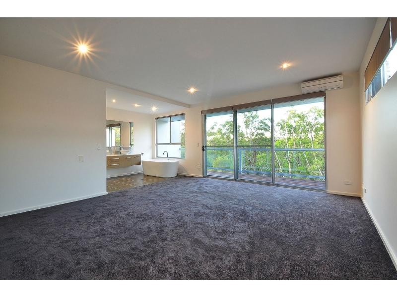 15 Gilgandra Close, Reedy Creek QLD 4227