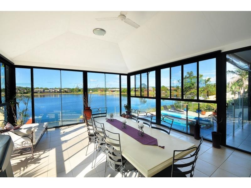 76 Honeyeater Drive, Burleigh Waters QLD 4220