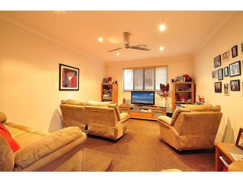 76 Honeyeater Drive, Burleigh Waters QLD 4220