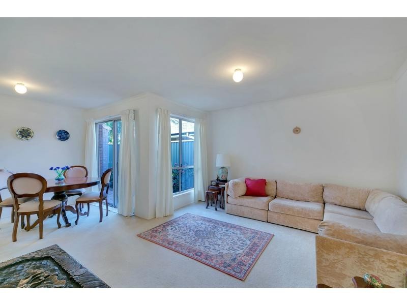 8/74 Mattocks Road, Varsity Lakes QLD 4227