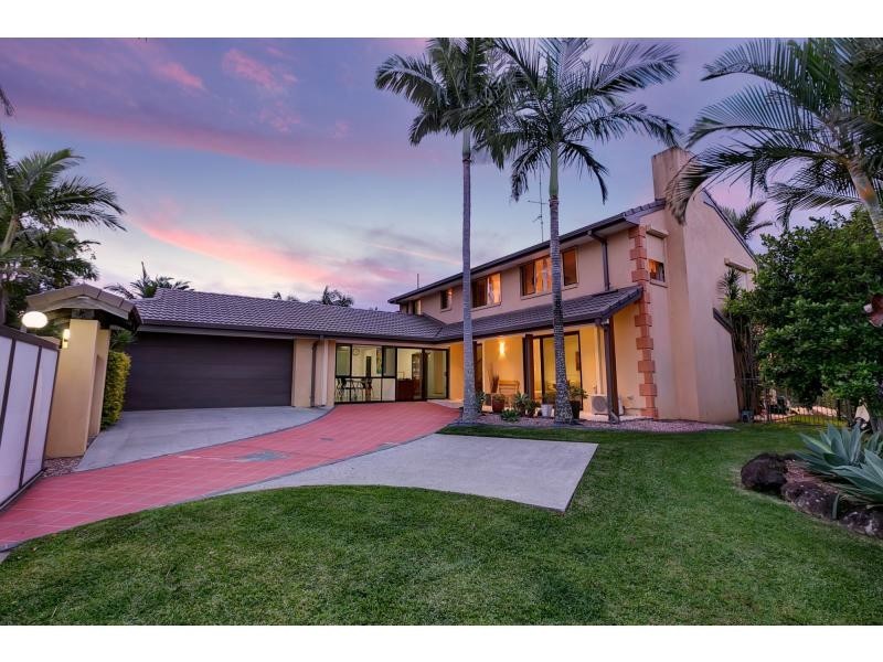 1 Lutana Avenue, Miami QLD 4220