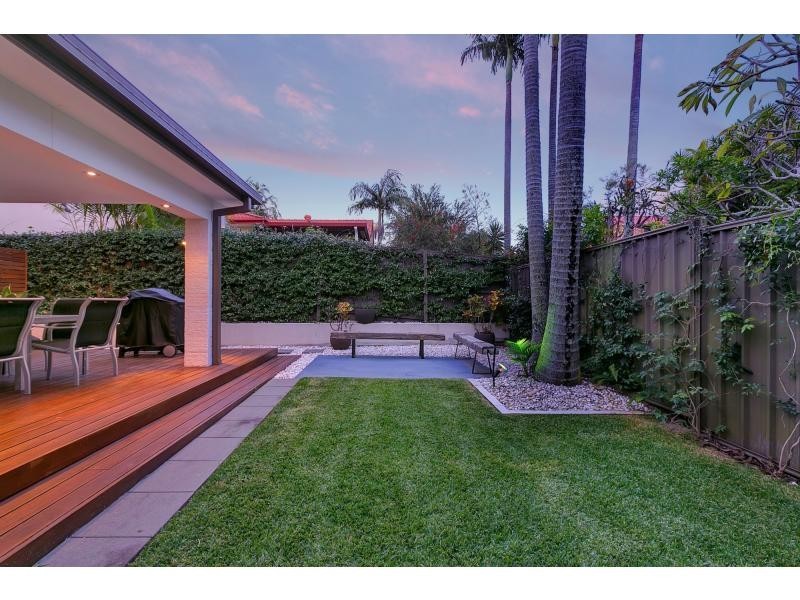 1 Lutana Avenue, Miami QLD 4220