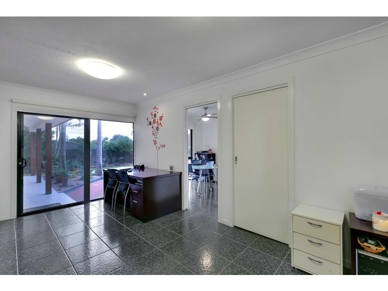 1 Lutana Avenue, Miami QLD 4220