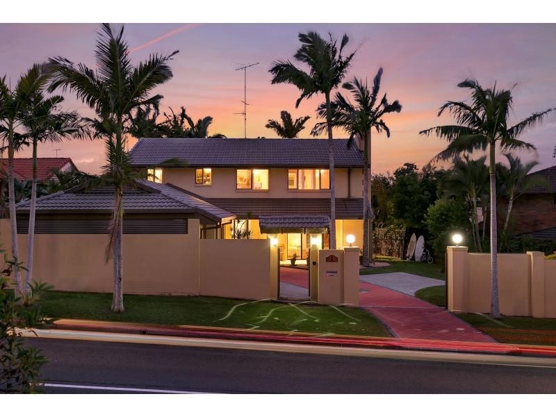 1 Lutana Avenue, Miami QLD 4220