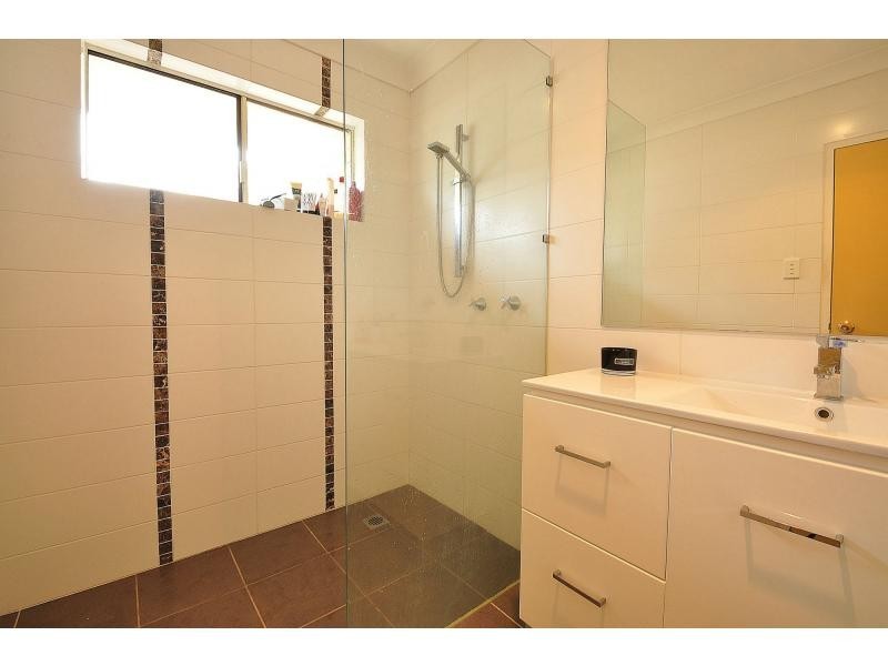 1/22 Adams Avenue, Miami QLD 4220