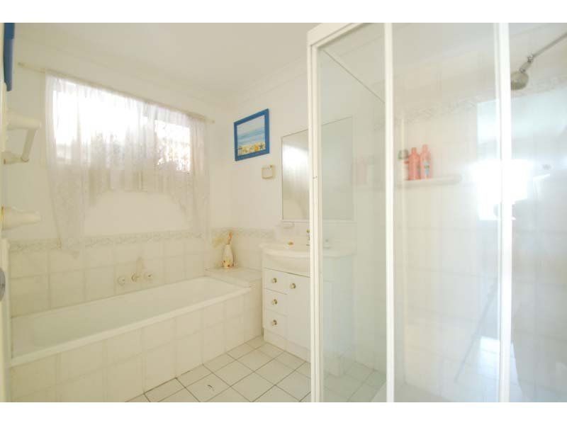 15 Summerwine Street, Burleigh Waters QLD 4220