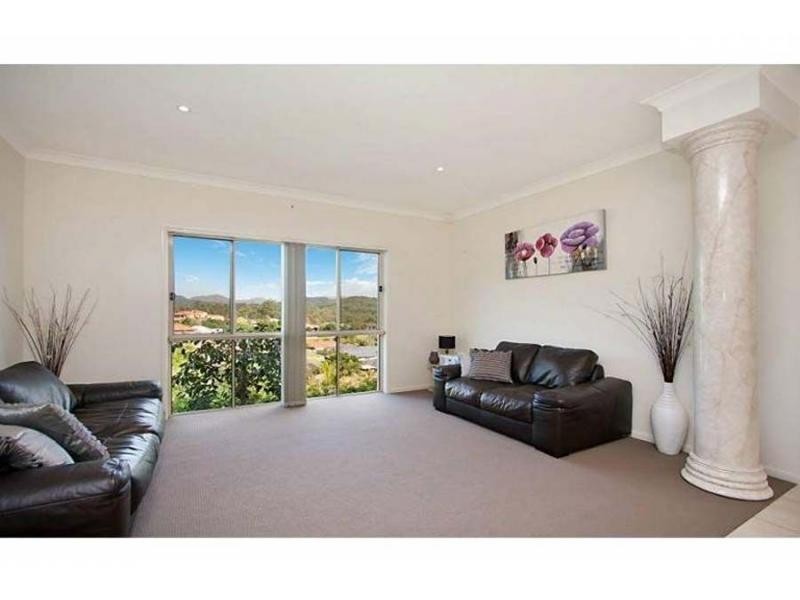 75 Sky Royal Terrace, Burleigh Heads QLD 4220