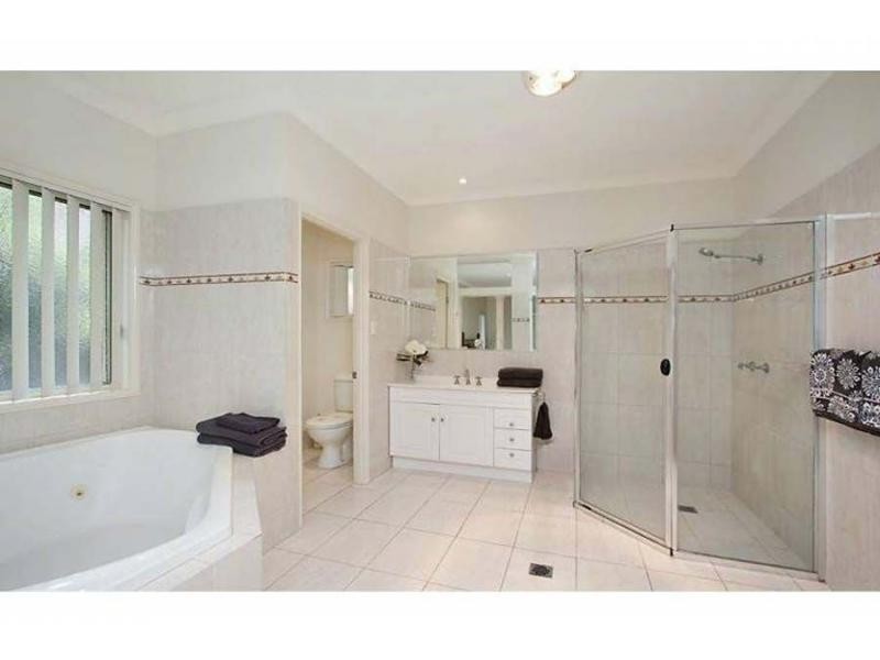 75 Sky Royal Terrace, Burleigh Heads QLD 4220