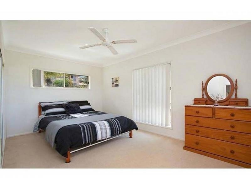 75 Sky Royal Terrace, Burleigh Heads QLD 4220