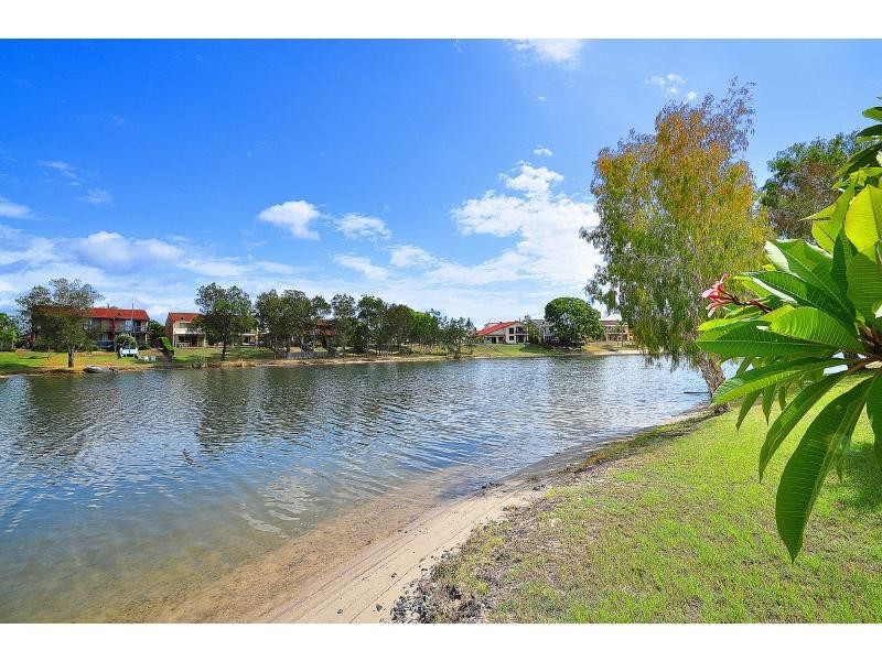 94 Jabiru Avenue, Burleigh Waters QLD 4220