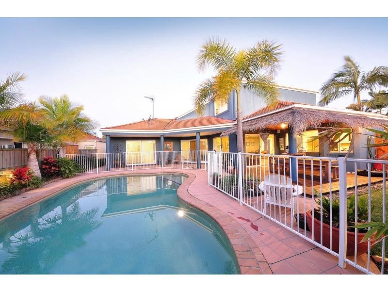 22 Tropicana Circuit, Burleigh Waters QLD 4220