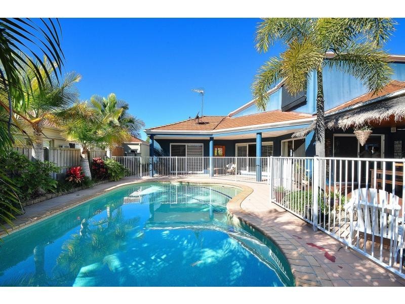 22 Tropicana Circuit, Burleigh Waters QLD 4220