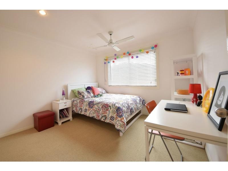 22 Tropicana Circuit, Burleigh Waters QLD 4220
