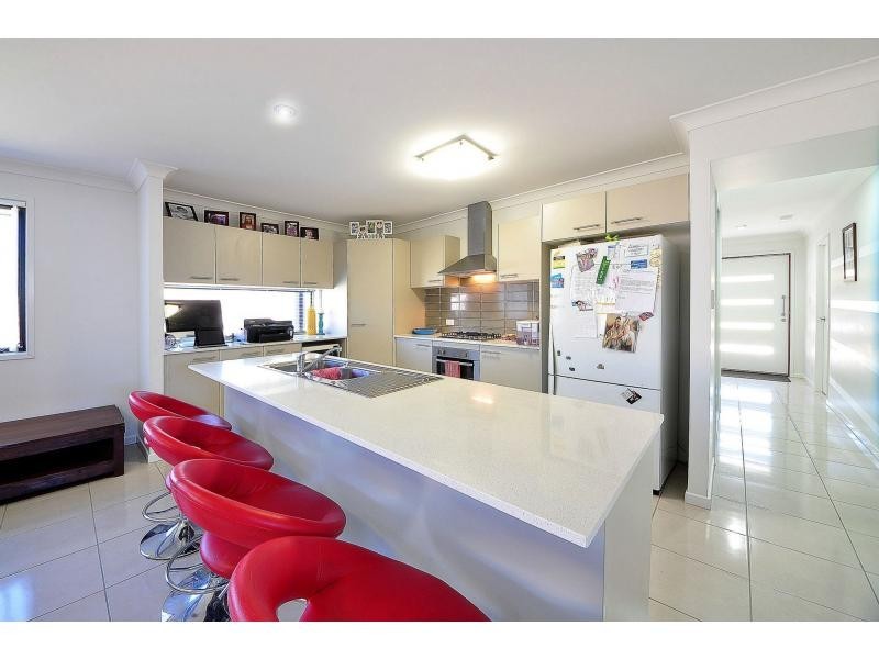 44 Lysterfield Rise, Upper Coomera QLD 4209