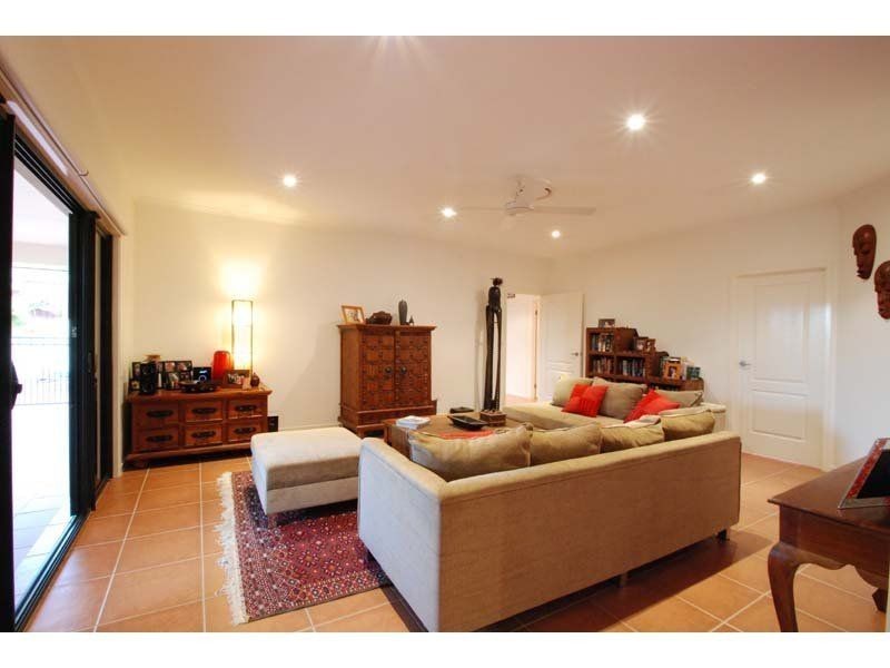 24 Tolga Road, Reedy Creek QLD 4227