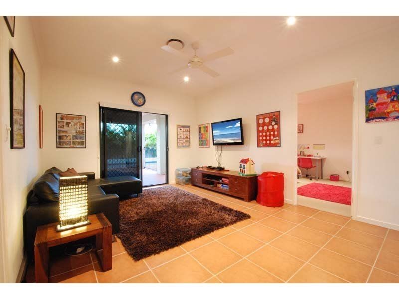 24 Tolga Road, Reedy Creek QLD 4227