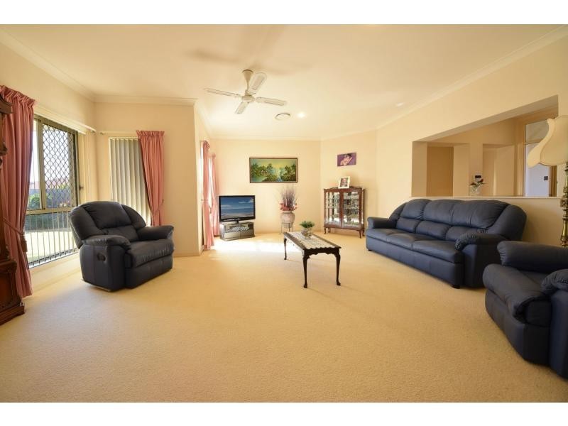 3 Fulmar Place, Burleigh Waters QLD 4220