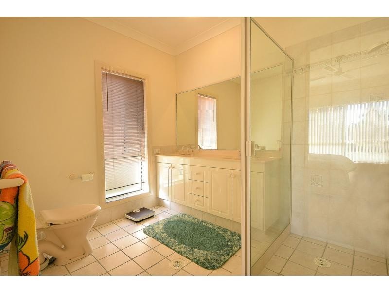 3 Fulmar Place, Burleigh Waters QLD 4220