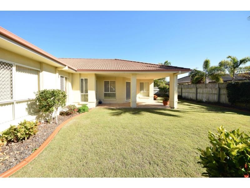 3 Fulmar Place, Burleigh Waters QLD 4220