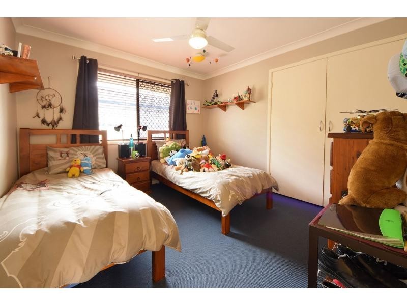 22 Bluejay Street, Burleigh Waters QLD 4220