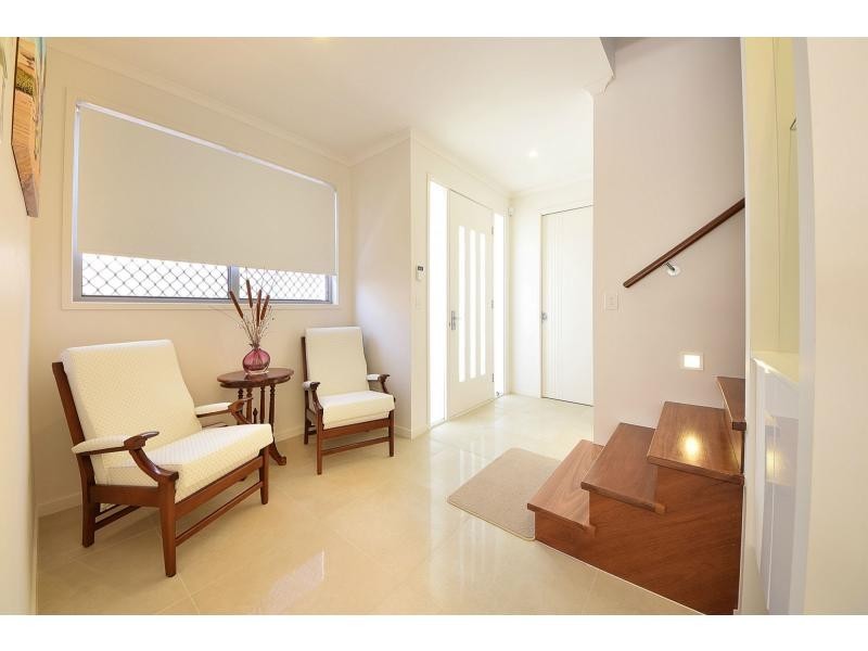 2/5 Ferny Fairway, Burleigh Heads QLD 4220