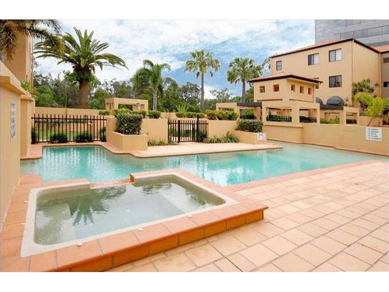 54/24 Slatyer Avenue, Bundall QLD 4217