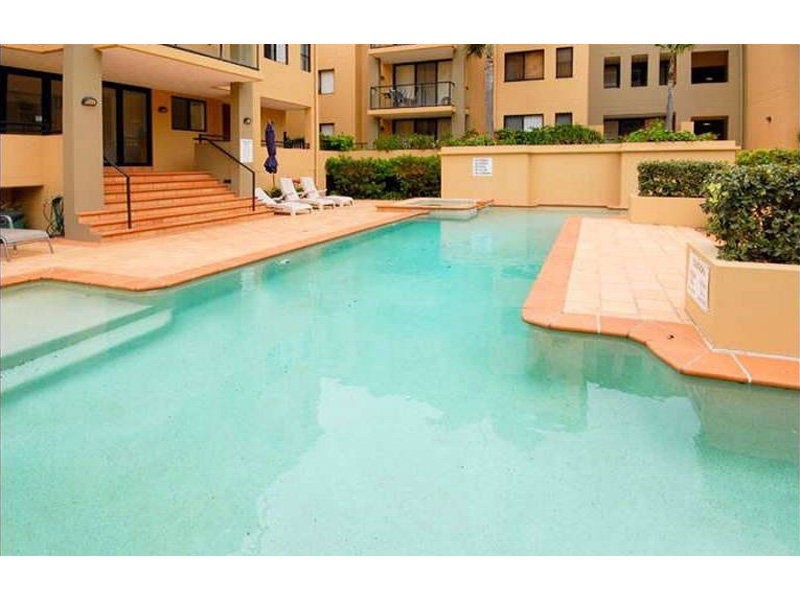 54/24 Slatyer Avenue, Bundall QLD 4217