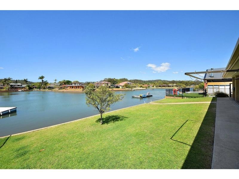 4 Spinnaker Court, Currumbin Waters QLD 4223