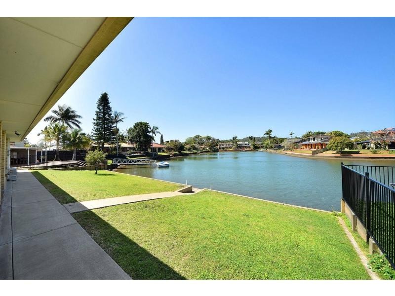 4 Spinnaker Court, Currumbin Waters QLD 4223
