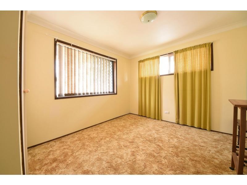 28 Dabchick Drive, Burleigh Waters QLD 4220